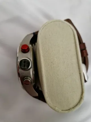 Relógio Tommy Hilfiger Azul e Castanho