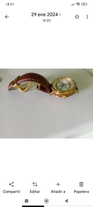 Dos relojes de pulsera