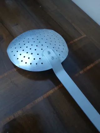 Schiumarola antica in alluminio