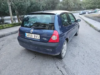 Renault Clio 2002