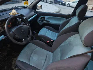 Renault Clio 2002