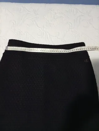 Falda Burberry Negra