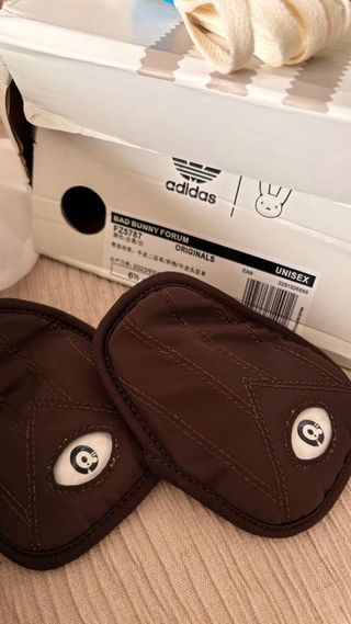 Zapatilla Adidas Campus Marrón y Blanca