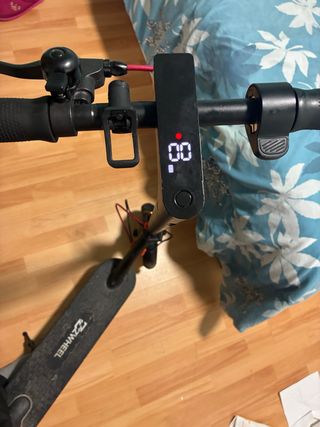 Patinete Eléctrico Xiaomi no tengo cargador