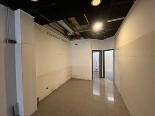 Local comercial en alquiler en Eixample Nord – La Devesa en Girona