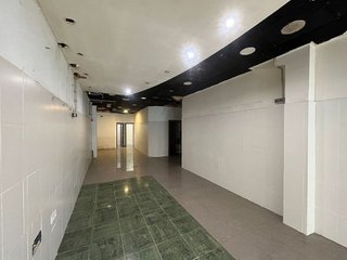 Local comercial en alquiler en Eixample Nord – La Devesa en Girona