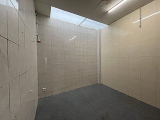 Local comercial en alquiler en Eixample Nord – La Devesa en Girona