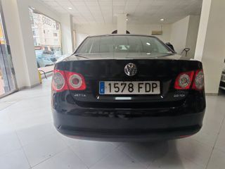 Volkswagen Jetta 2006 12 MESES DE GARANTIA