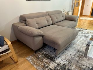 Sofá lineal convertible en cama. OFERTON