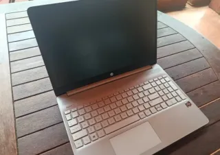 Ordenador Portátil HP Ryzen 5 15s-eq0 Plateado