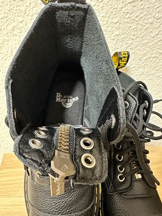 Botas Dr. Martens Negras Plataforma