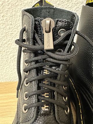 Botas Dr. Martens Negras Plataforma