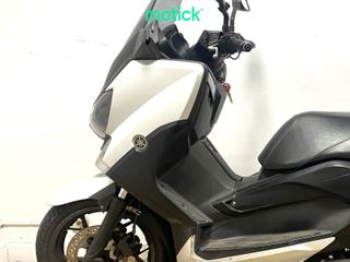 YAMAHA XMAX 250