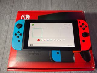 Nintendo Switch Azul y Rojo