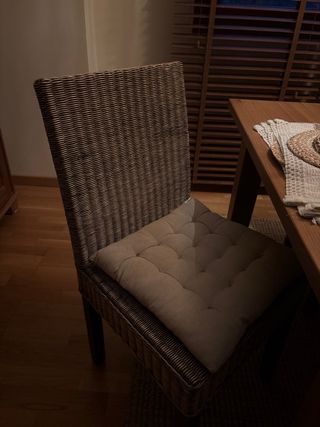 Mesa y 6 Sillas Comedor Mimbre y Madera