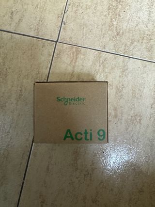 Diferencial Schneider A9R35440 4P 40A 300mA