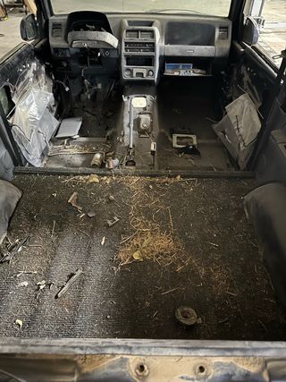 Interior Suzuki Vitara Completo