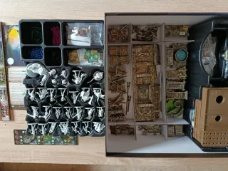 Maladum Dungeons of Enveron Juego de Mesa