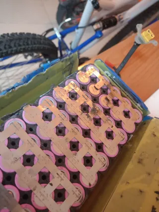 Batería 48V Bongo Y65 PRECIO NO NEGOCIABLE