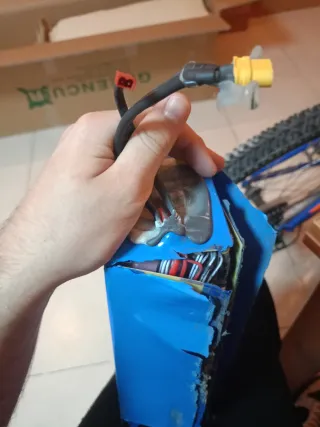 Batería 48V Bongo Y65 PRECIO NO NEGOCIABLE