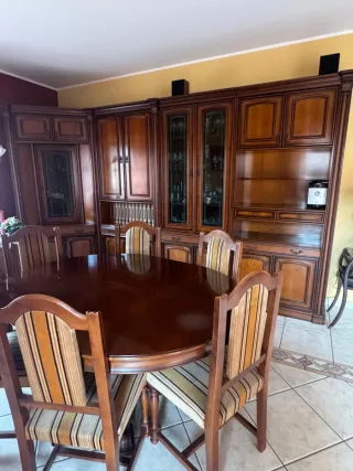 Salotto completo in legno massello