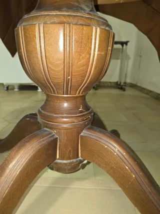 Mesa de madera extensible