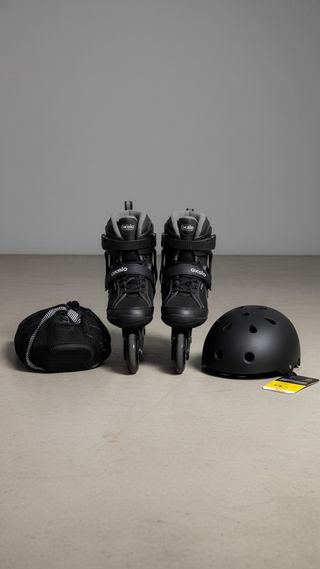 Patines, protecciones y casco Oxelo