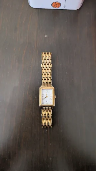 Reloj Fossil Dorado Rectangular
