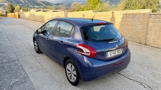 Peugeot 208 2014 1.4hdi