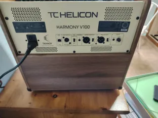 Amplificador TC Helicon Guitarra