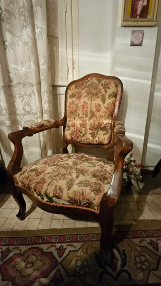 Conjunto de 2 Butacas Antiguas Tapizadas