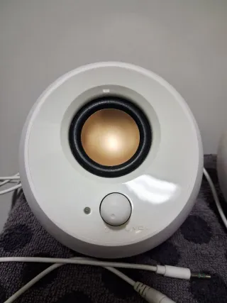 Altavoces Creative Blancos