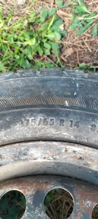 Rueda de coche 175/65 R 14
