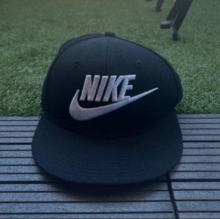 Gorra Nike Negra Logo Bordado Unisex
