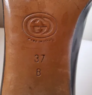 Zapatos GUCCI Mujer Tacón Bajo Negros