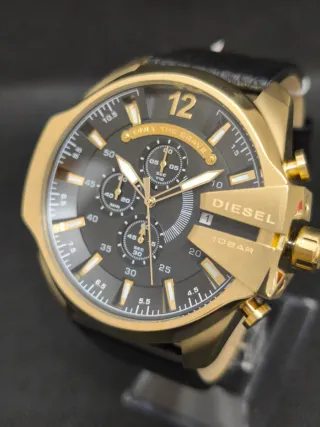 Reloj Diesel Mega Chief DZ4344 Dorado Negro 51 mm