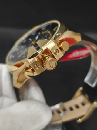 Reloj Diesel Mega Chief DZ4344 Dorado Negro 51 mm