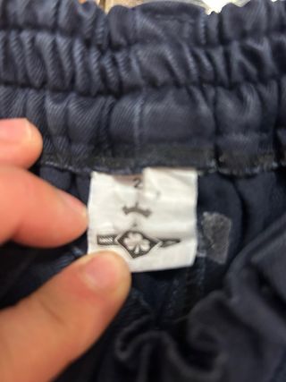 Pantalón uniforme colegio Entrenaranjos, talla 4