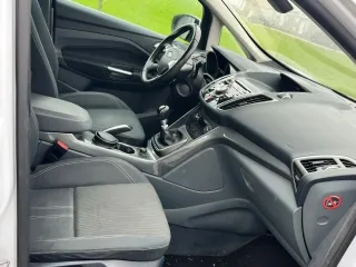 Ford Grand C-MAX 2012