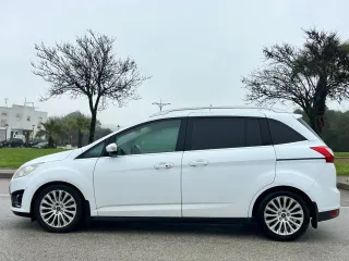 Ford Grand C-MAX 2012