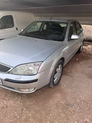 Ford Mondeo Vignale 2005