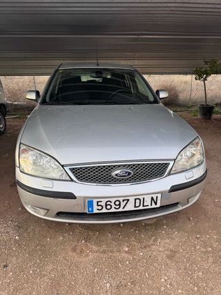 Ford Mondeo Vignale 2005