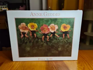 Puzzle 900 piezas bebés flores Anne Geddes