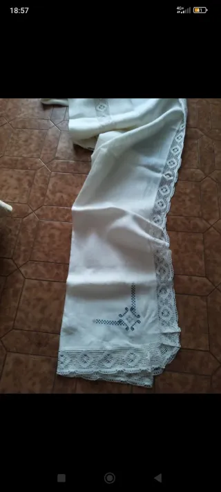 Tovaglia 160x260 cm con 12 tovaglioli