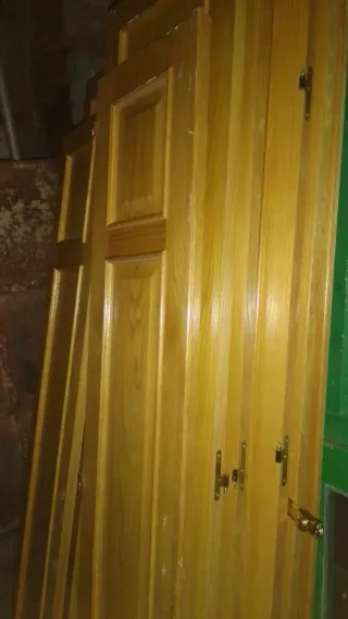 Puertas de armario de madera