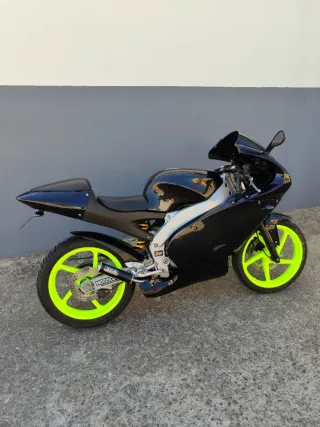 Aprilia RS 49cc Deportiva Negra/Verde