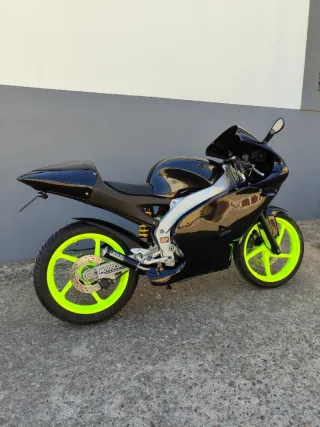 Aprilia RS 49cc Deportiva Negra/Verde