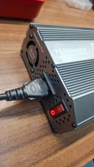 Fonte de Alimentação Turnigy 12-18V 30A