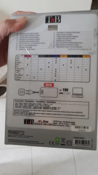 Carregador Portátil Universal TnB c/ 9 Adaptadores