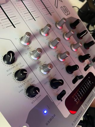 MESA DE MEZCLAS JBSYSTEMS MK3 USB MIXER DJ